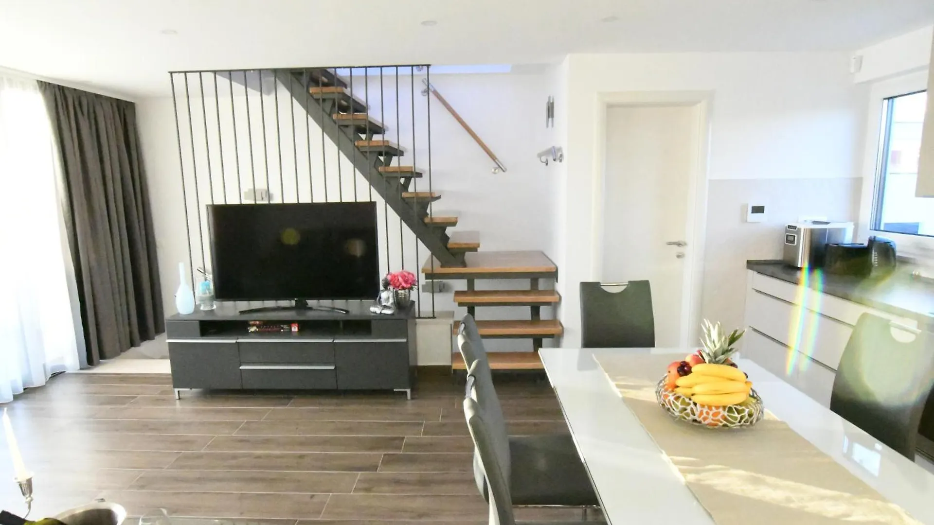 Holiday Luxury Resort Sundance Trogir 0*,